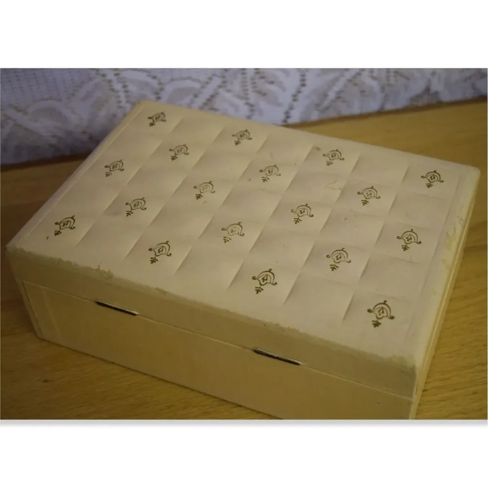 Vintage Jewelry Box Organizer Beige MCM Pink Satin Lined 2 Tier Cottage Glam